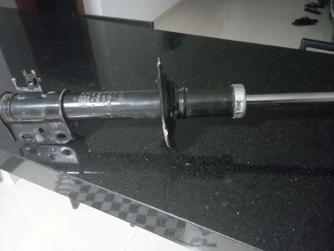 Amortecedor Dianteiro Original Toyota 