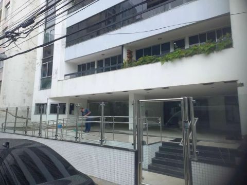 Apartamento em Rua Marechal Floriano - Canela - Salvador/BA