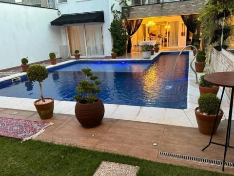 Casa à venda na Mooca com 600m²