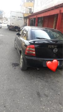VENDO ASTRA PRETO COM GNV