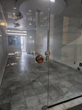 VENDO SALA COMERCIAL EDIFICIO MONDRIAN BARRO PRETO COM VAGA DE GARAGEM