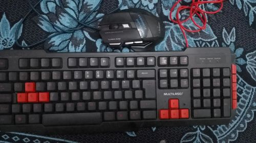 Teclado Gamer Multilaser e mouse 