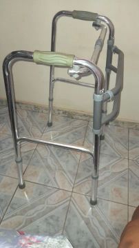 Andador para Idosos - Semi-Novo