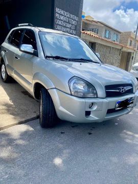 Tucson GLB 2.0 gasolina cambio Manual! Ano 2013!