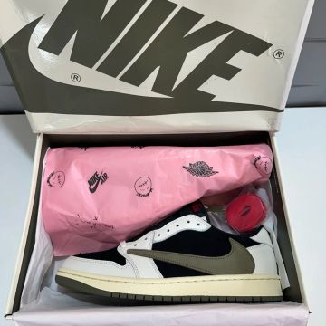 Travis Japan Road to Authenticity 完全生産限定 ミュージック