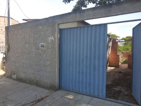 Vendo Casa em terreno 6x31m²