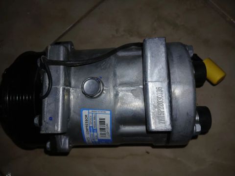 Compressor de Ar Condicionado para Caminhão 7H15P22030136