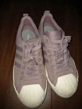Tênis Adidas Feminino - Tamanho 39