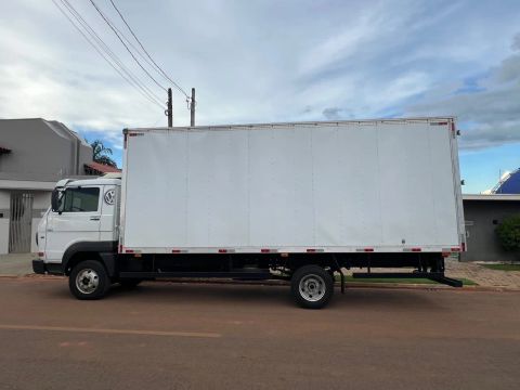 VW DELIVERY 9-150 - 2011