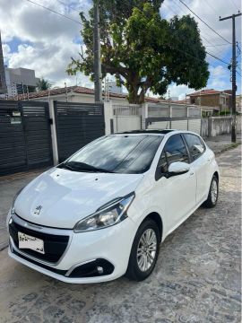 PEUGEOT 208 Allure 1.2 2019 
