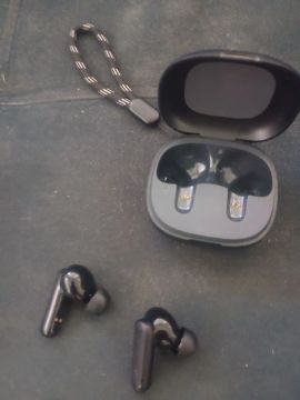 Fone anker usado
