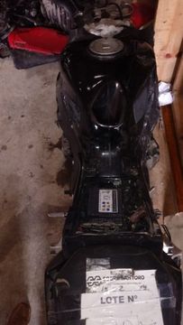 Sucata para retirada de peças CBR 1000rr 2008