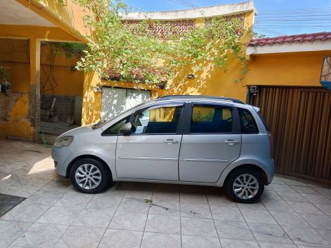 Fiat Idea 2013  1.4 8V +GNV