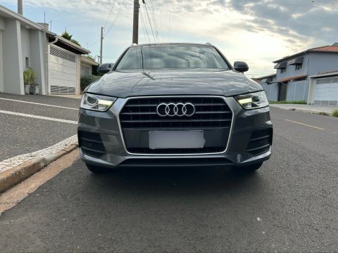 Audi Q3 