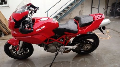 Sucata de moto para retirada de peças Ducati Multistrada 1100 2007