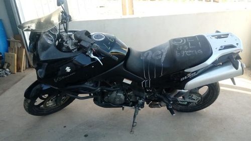 Sucata de moto para retirada de peças Suzuki DL 1000 V-Strom 2007