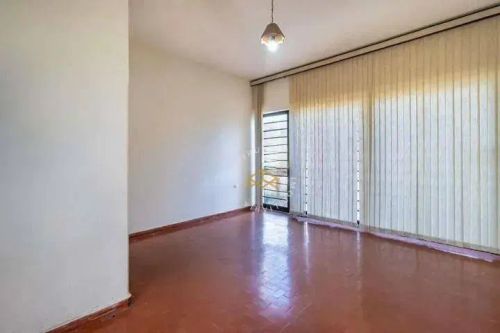 CASA A VENDA PROXIMO AO BOSQUE