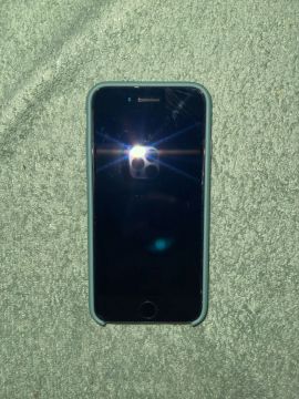 iPhone 7  32 GB 