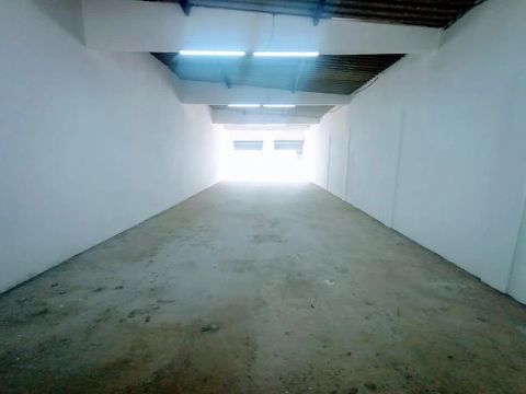 Alugo Galpão/Loja/Depósito 