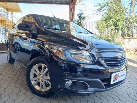 Prisma LTZ 1.4 flex 8v Automático 2014 Preto, impecável