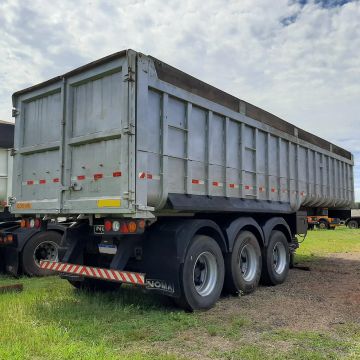 Carreta Caçamba basculante noma