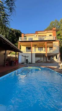 CASA A VENDA EM PIRATUBA COM PISCINA