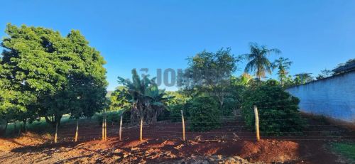 Chácara à venda por R$ 160000.00, 1972.73 m2 - LOTEAMENTO BELVEDERE - APUCARANA/PR