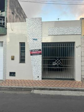 Casa a venda - Mamedes Paes Mendonça !