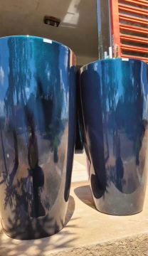 Vasos de fibra e resina 