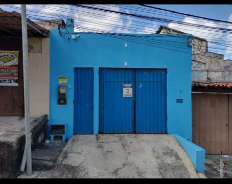 CASA EM AMARALINA 