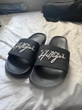 Chinelo Tommy Hilfiger Preto 