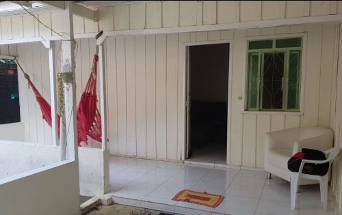 Vendo madeira de casa para desmanchar