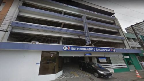 Alugam-se vagas de garagens no centro de Blumenau