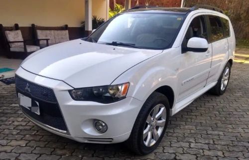 mitsubishi outlander 2012
