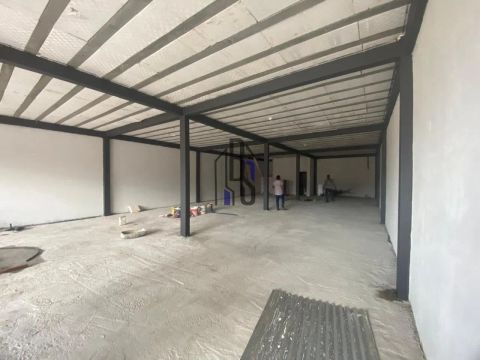 Imóvel Comercial 400m2 + imóvel novo na principal do imperial excelente localização av das