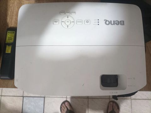 Projetor BenQ - Ótimo estado!