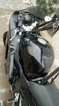 Sucata de moto para retirada de peças CBR 1000xx 1998