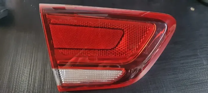 Lanterna Traseira Le Gm Cobalt 2017 a 2020
