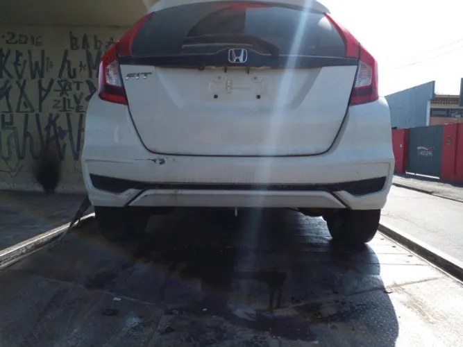 sucata honda fit 2019