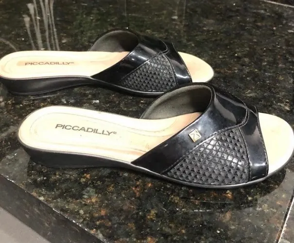 Chinelo da Piccadilly