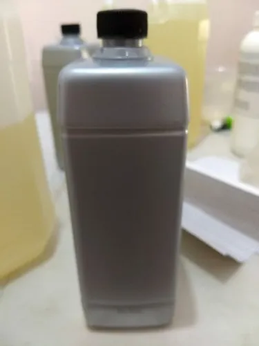 Vendo frascos novos para Shampoos e Máscaras