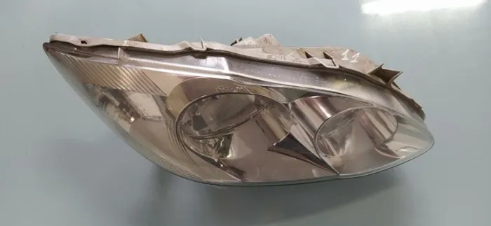 Farol - Lado Direito Toyota Corolla 2003 - 2007