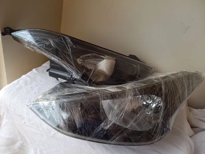 Par de farol HB20 20/22 Novo s/led