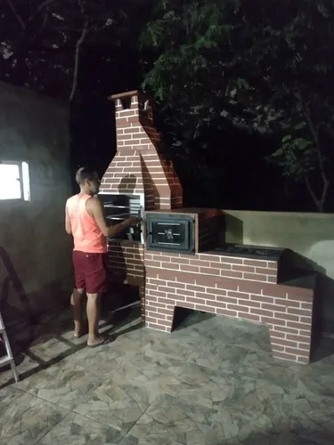 Churrasqueira, forno e fogão