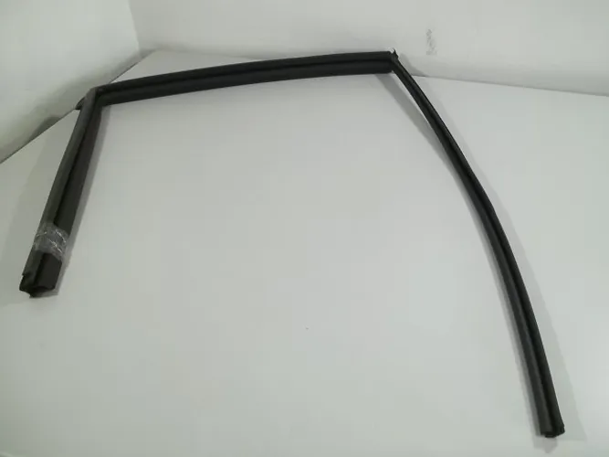 Borracha Canaleta Porta Tras. Esquerda Nissan March 2018
