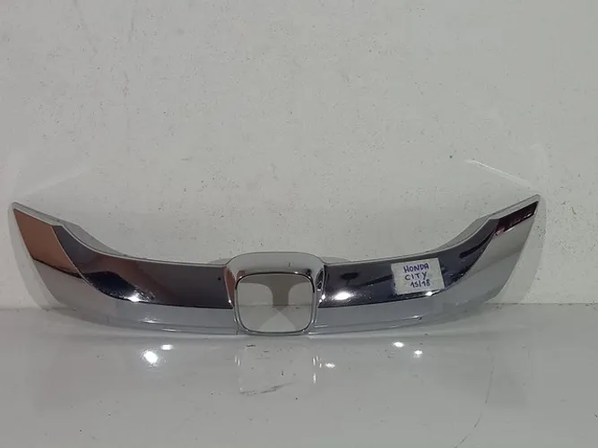 Friso Cromado Grade Honda City 2015/2018 tem Detalhes