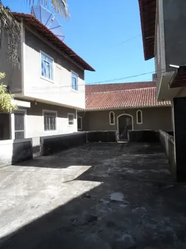 Carmen Imóveis Vende ou aluga Casa com 1 quarto na Praia do Saco