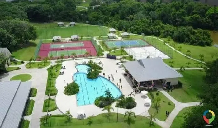 Lote condomínio fechado quinta do bosque em Castanhal por R$360 mil