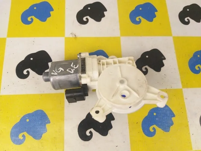 Motor Da Maquina Vidro Dianteira Esquerda Voyage G7 2017 2018