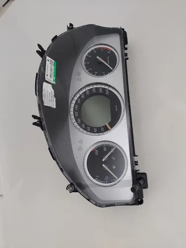Painel instrumento Mercedes compressor c 200 ano  2007 2008 20009 original  